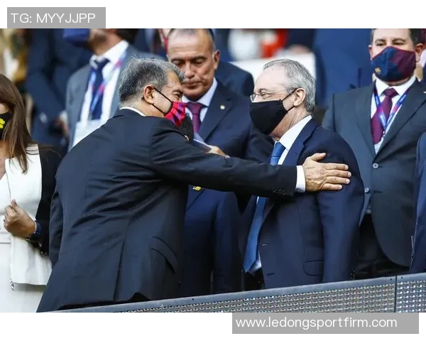 拉波尔塔指责裁判偏袒皇马记者称皇马已表态不再回应 拉波尔塔指责裁判偏袒皇马记者称皇马已表态不再回应