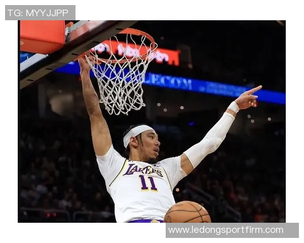 米切尔28投10中砍下28分15篮板8助攻神仙绝平三分令人叹为观止 米切尔28投10中砍下28分15篮板8助攻神仙绝平三分令人叹为观止