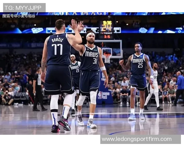 独行侠进攻乏力路威建议拉塞尔首发控卫克莱需找回投篮状态 独行侠进攻乏力路威建议拉塞尔首发控卫克莱需找回投篮状态