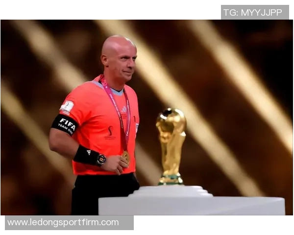 IFFHS年度最佳裁判候选名单揭晓奥利弗图尔平马齐尼亚克争夺荣誉