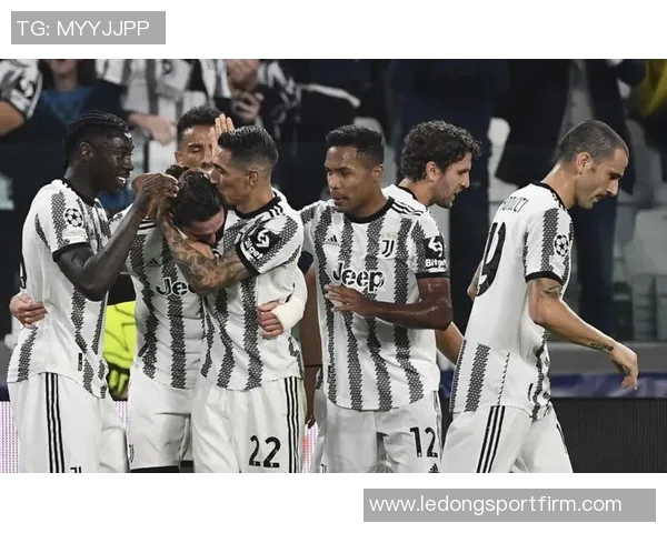 尤文图斯对阵皇马或将启用三后卫阵型伊尔迪兹与弗拉霍维奇联袂出击