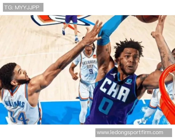 迈尔斯布里奇斯表现平平19投7中仅得22分8篮板三分球命中率低下