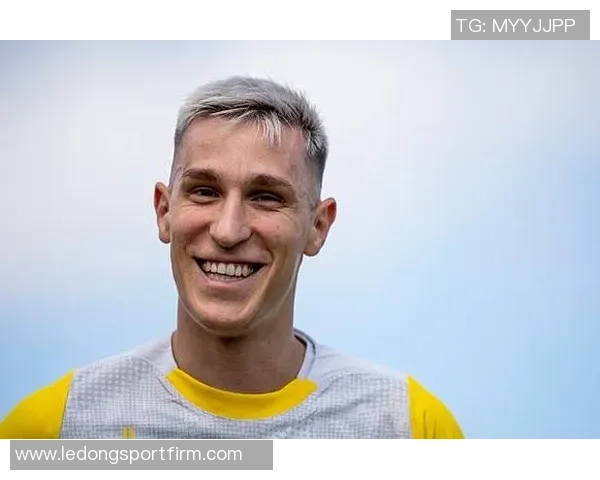 多特蒙德为留住施洛特贝克愿意支付1400万欧年薪以增强后防实力