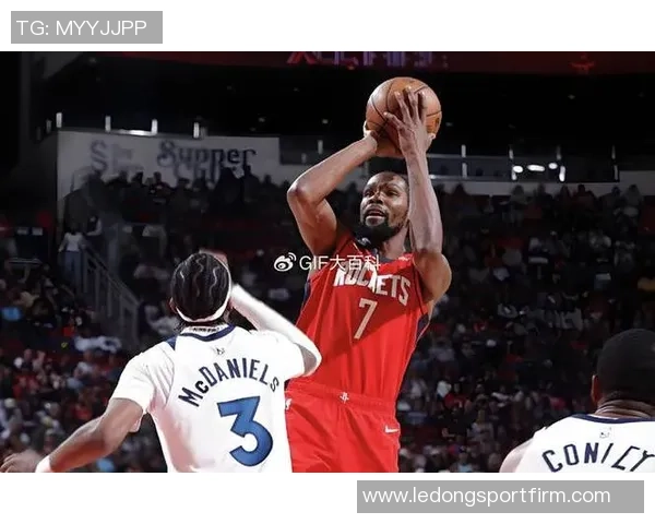 杜兰特12月全勤表现出色场均266分5板54助13帽命中率180正负值高达79