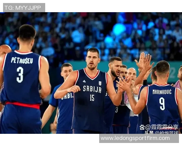 约维奇欧锦赛表现抢眼场均128分4篮板22助攻三项命中率超180俱乐部