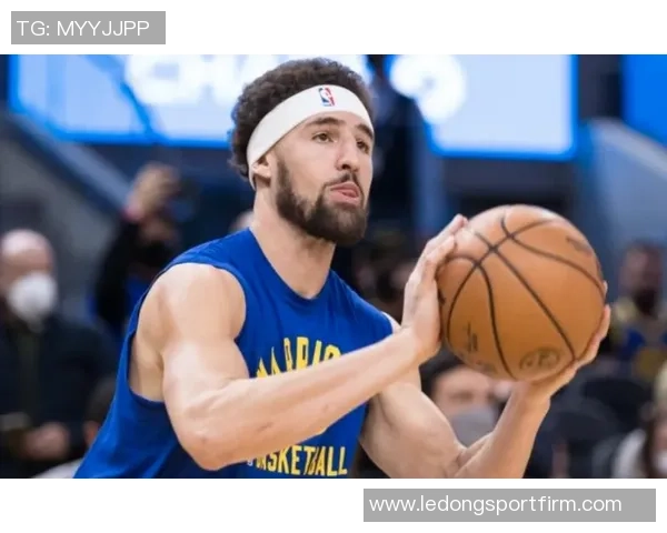 克莱状态回暖五记三分助力球队队友教练赞其牵制力巨大打开进攻缺口