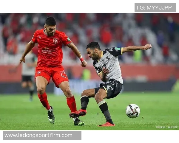 卡利亚里中场弗罗伦肖侮辱埃尔莫索母亲引发场上冲突